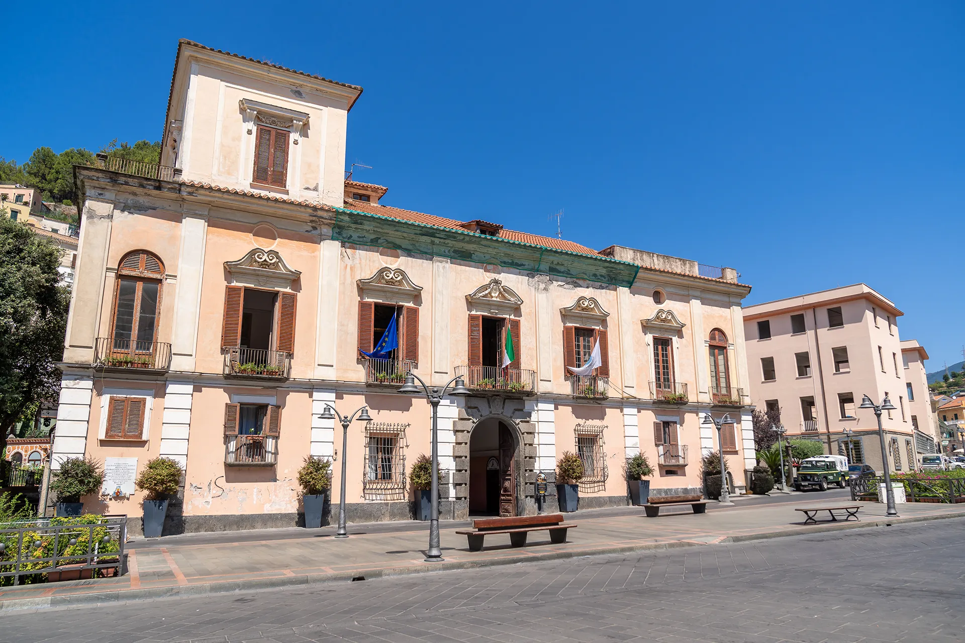 Palazzo Mezzacapo, Maiori